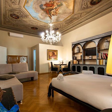 N4U Guest House Florencie Exteriér fotografie
