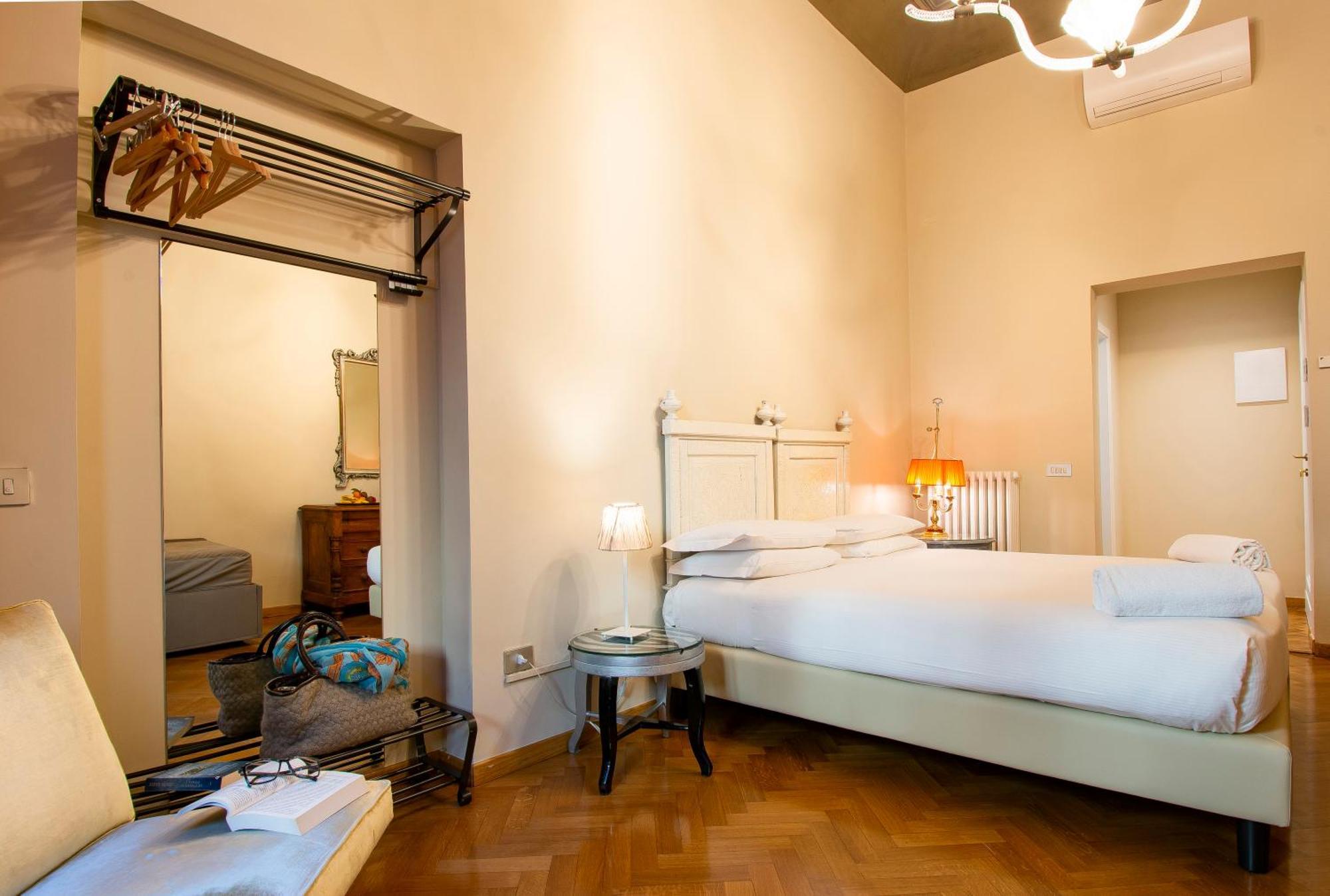 N4U Guest House Florencie Exteriér fotografie
