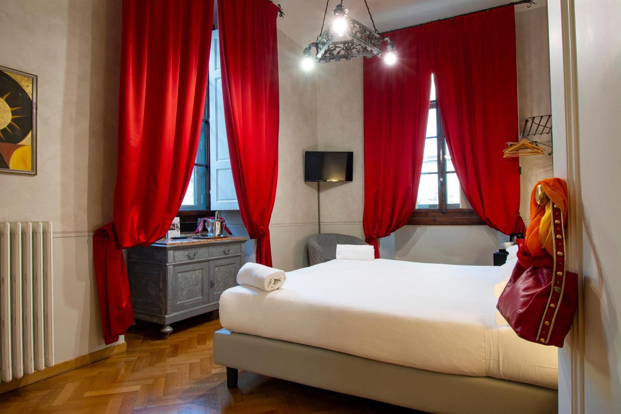 N4U Guest House Florencie Exteriér fotografie