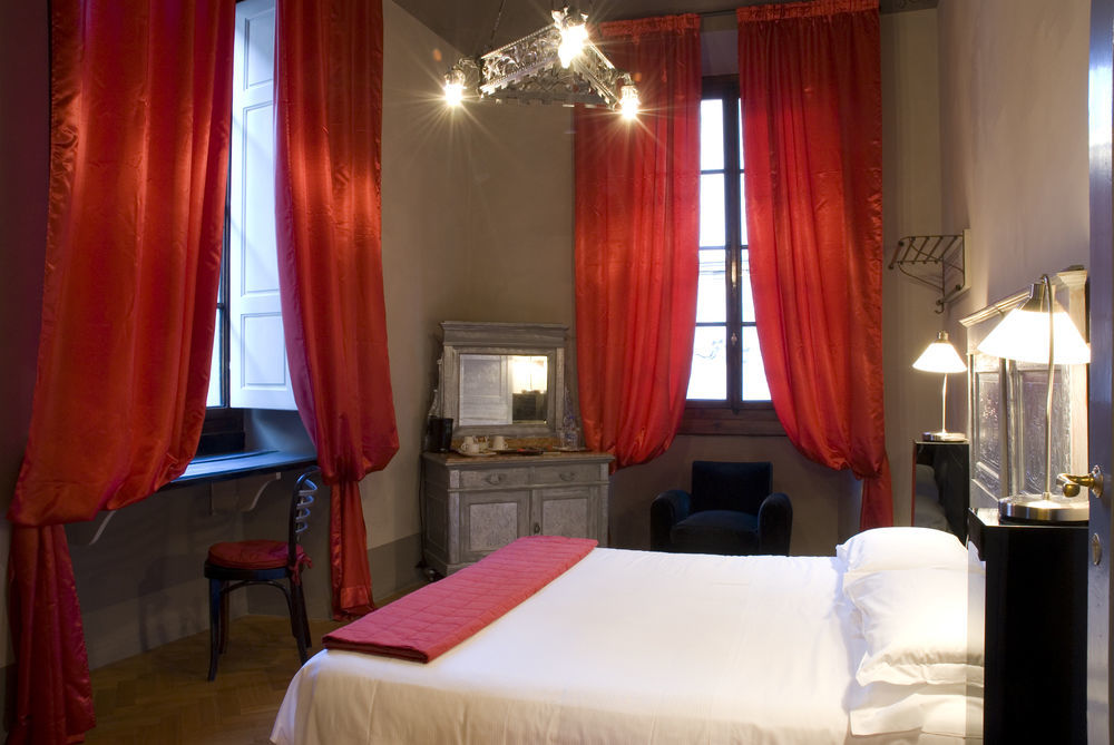 N4U Guest House Florencie Exteriér fotografie